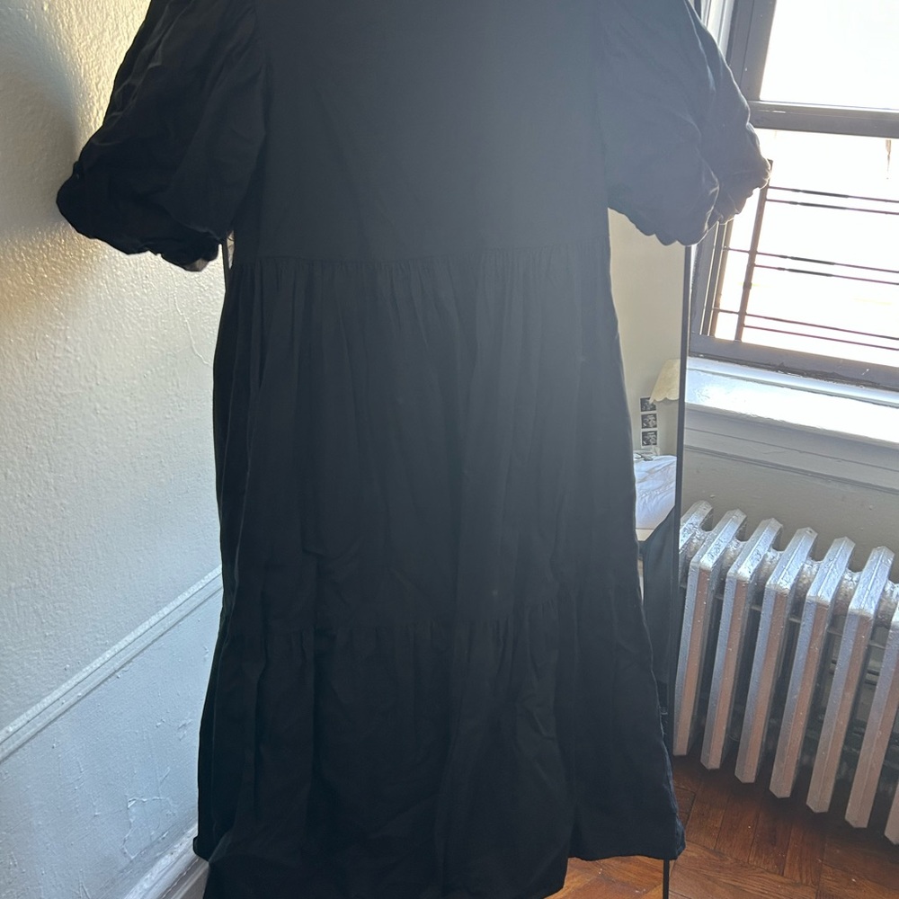 Elegant Black Puff Sleeve Dress